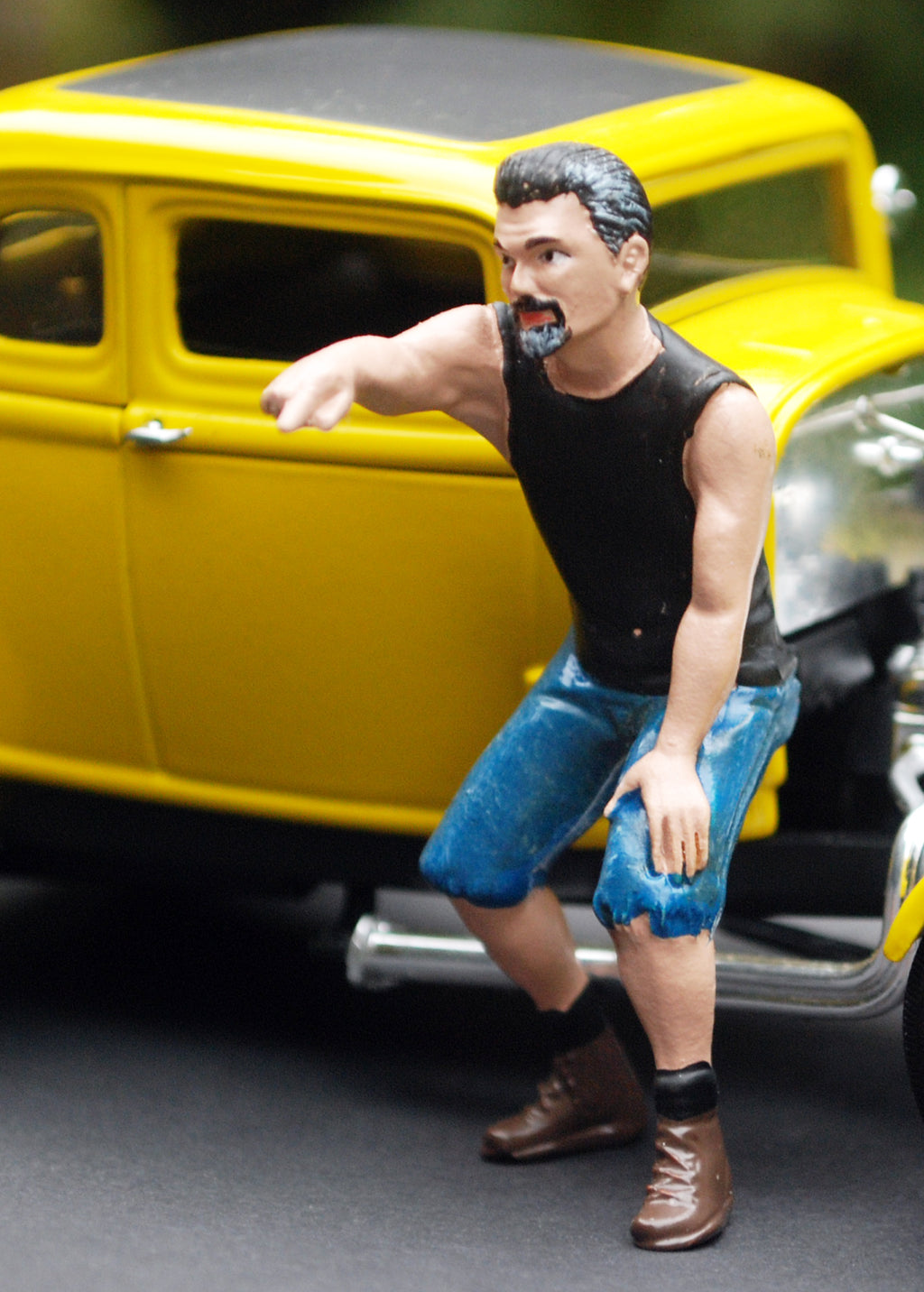 24027 American Diorama Hot Rodder Derek 1:24
