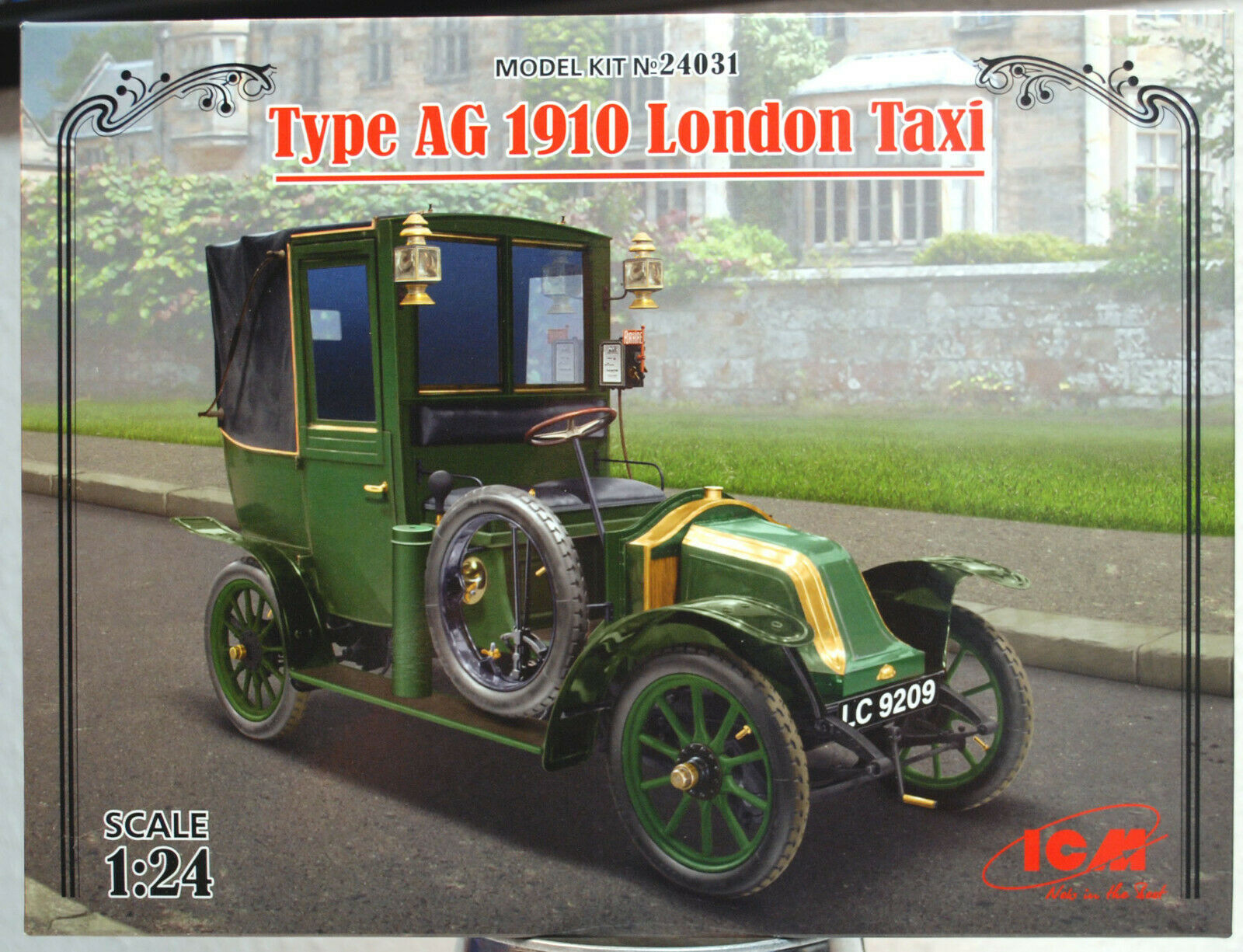 1910 Renault Type AG London Taxi 1:24  ICM 24031