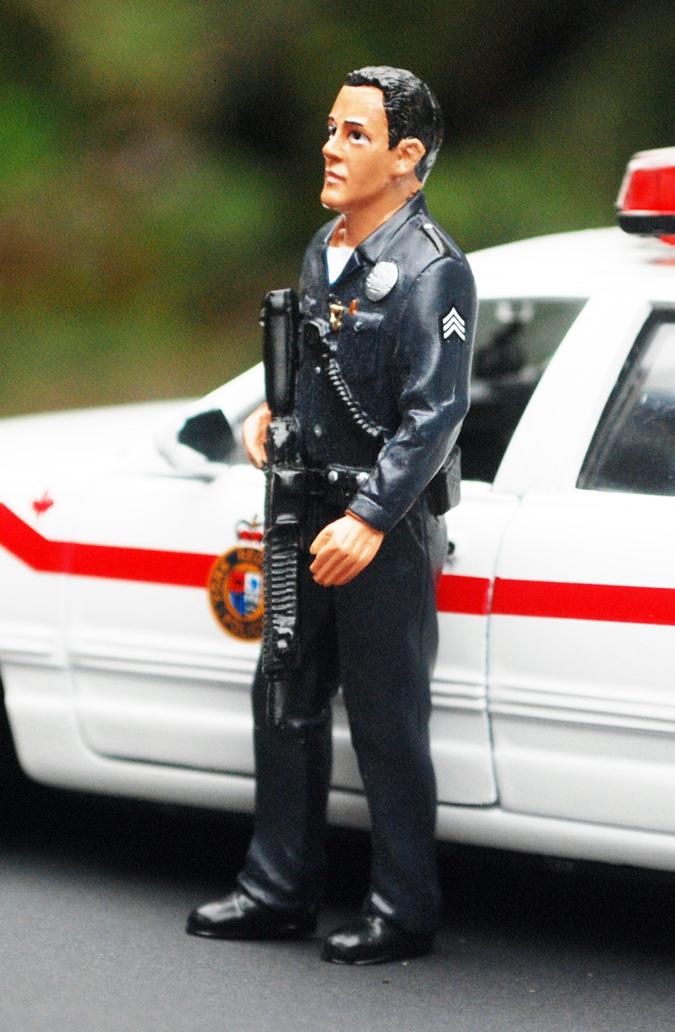 24031B American Diorama Police Officer Set of 4 1:24
