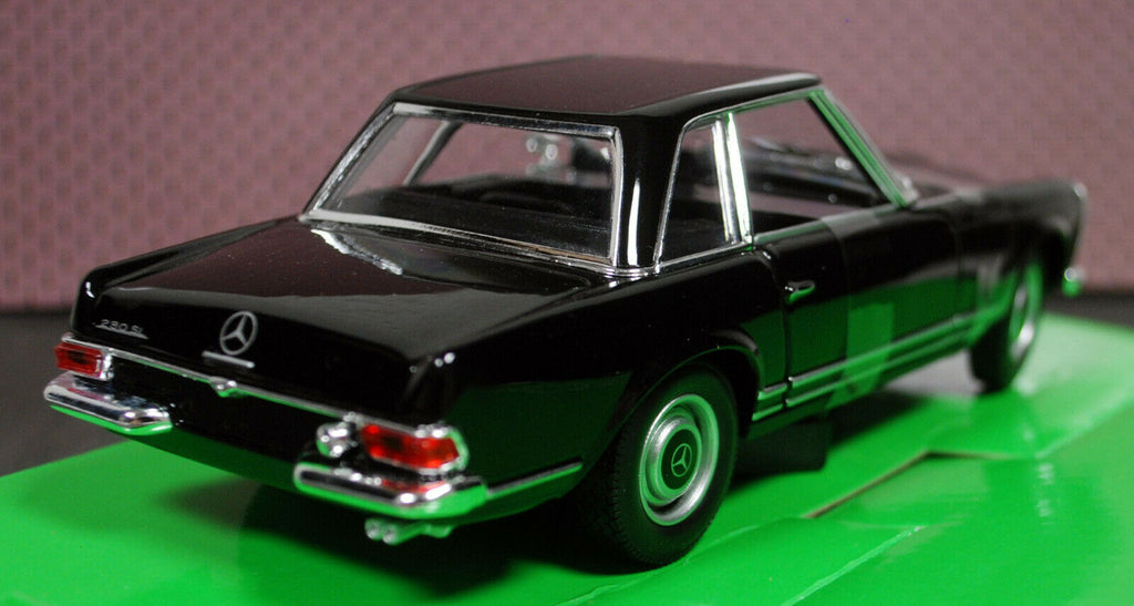 1963 Mercedes Benz 230 SL W 113 Pagode 1:24 Welly 24093W