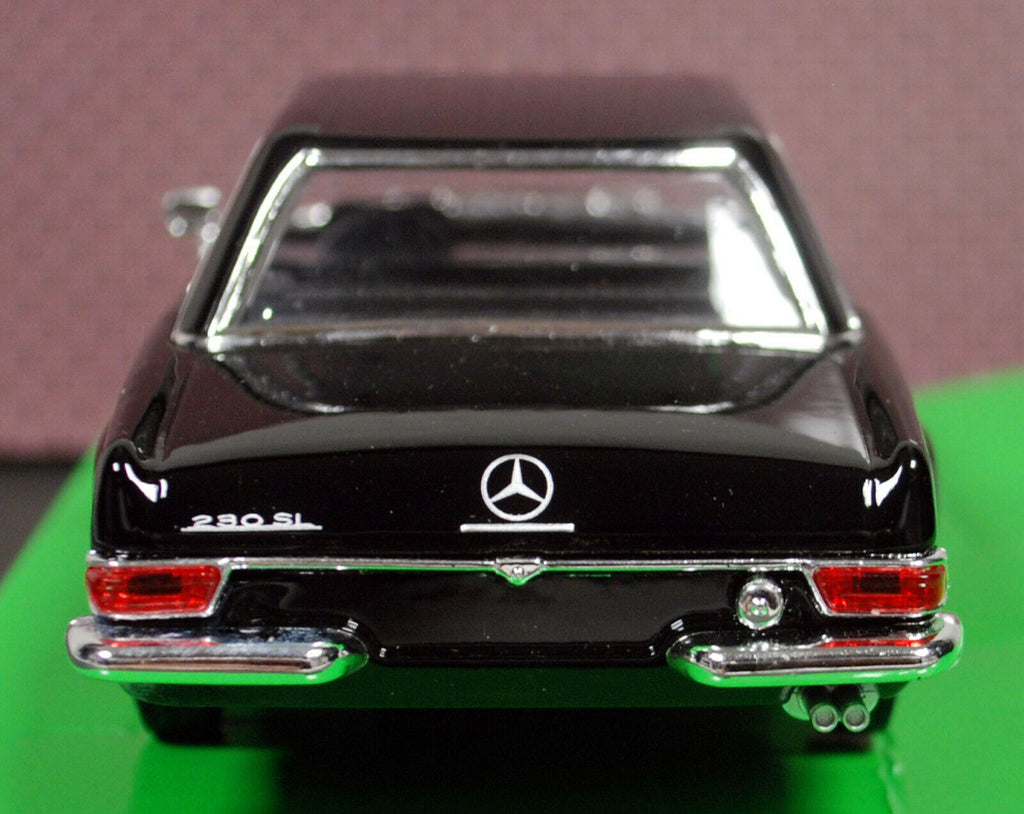 1963 Mercedes Benz 230 SL W 113 Pagode 1:24 Welly 24093W