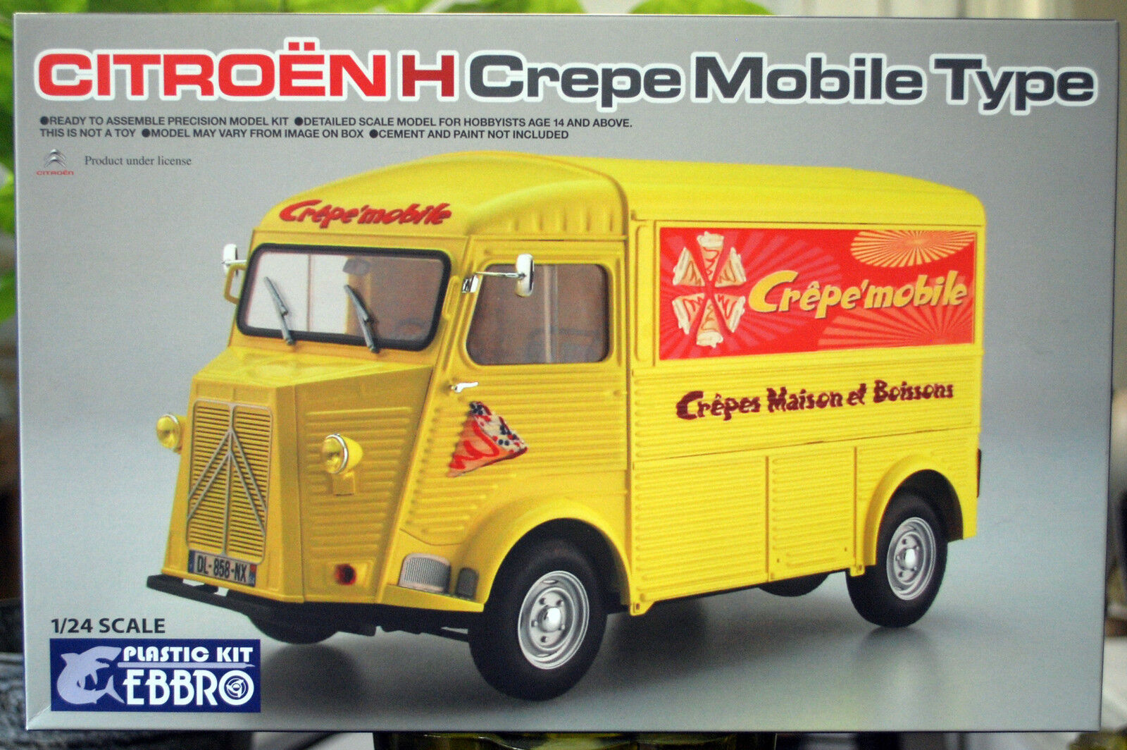 1948 Citroen Fourgon Type H Crepe mobile 1:24 Ebbro 25010 neu 2017 neu