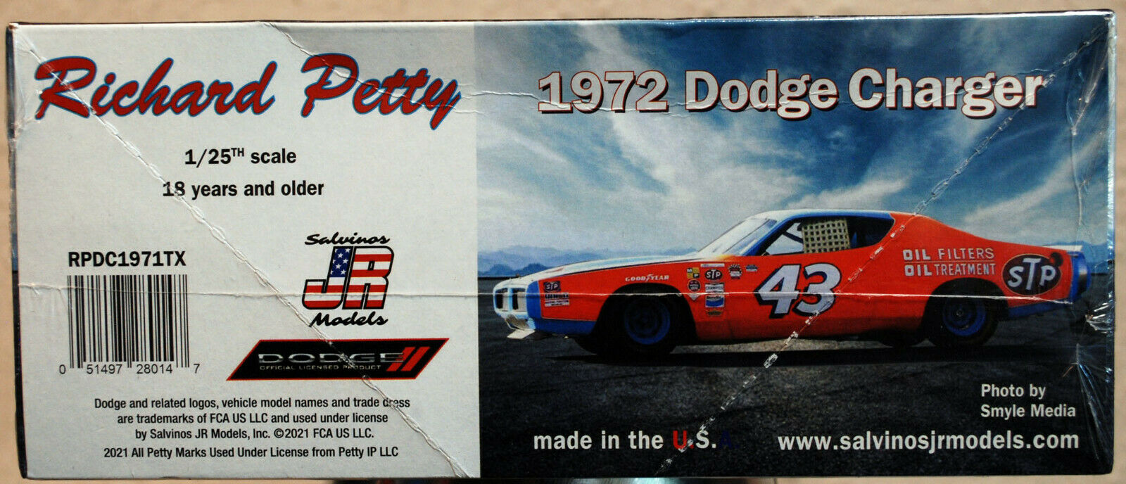 1972 Dodge Charger # 43 R. Petty STP Petty Enterpr. 1:25 Salvinos JR 280147