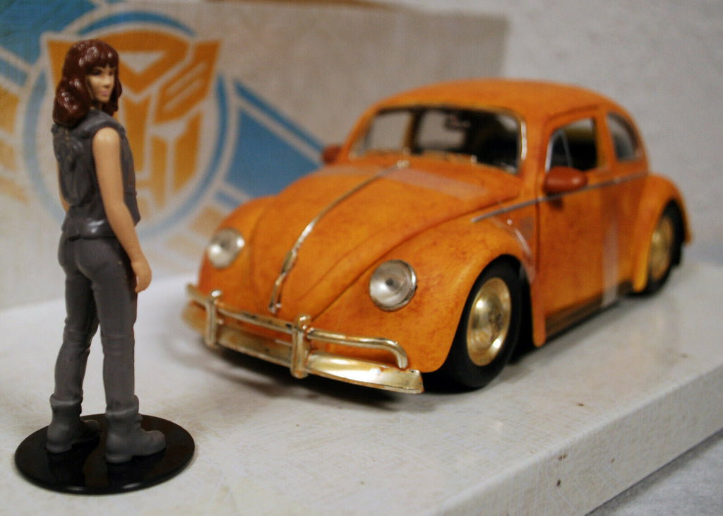 Jada Toys 30114 VW Beetle Käfer w. Charlie Figure 1:24 Transformers Bumble Bee