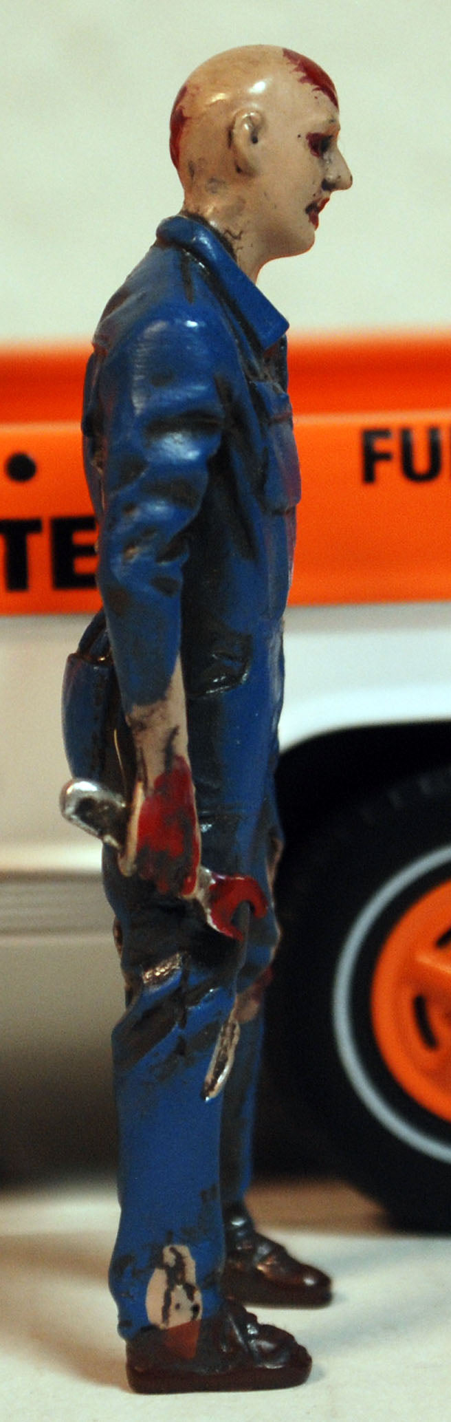 38297 American Diorama Zombie Mechanic I 1:24 neu 2019