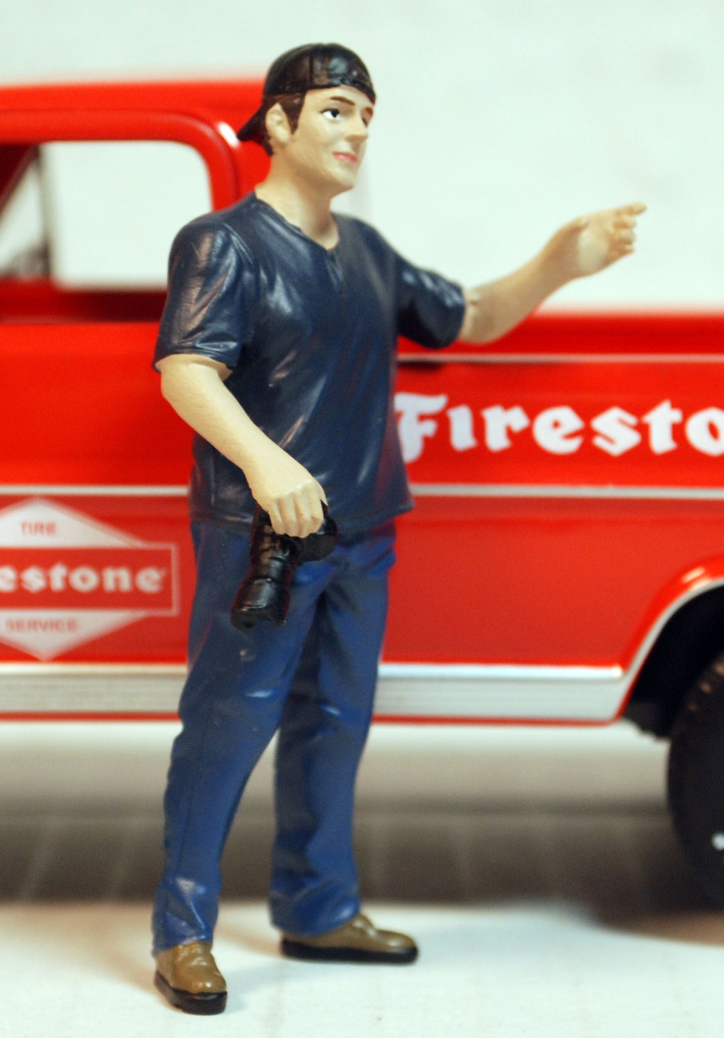 38313 American Diorama Weekend Car Show V 1:24 neu 2019