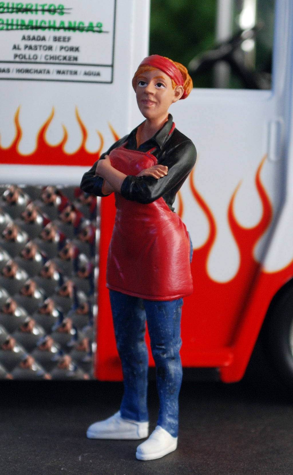 38442 American Diorama Food Truck Chef Gloria 1:24 neu 2018