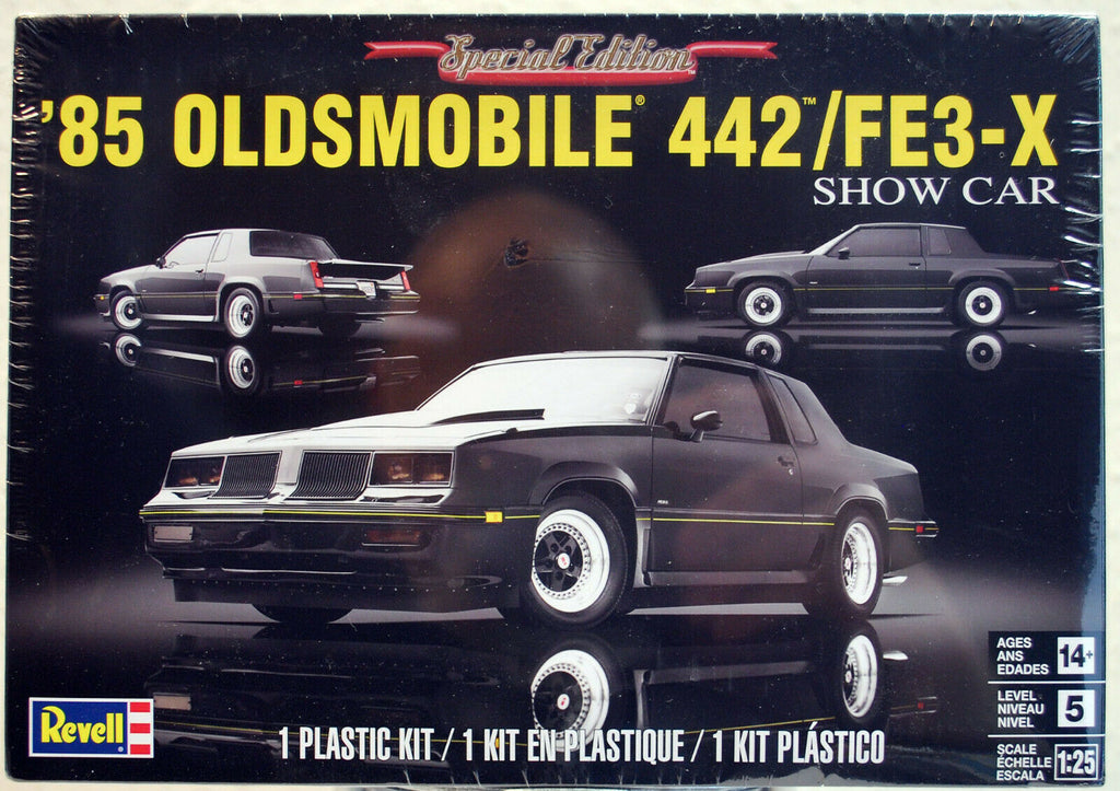 Revell 14446 1985 Oldsmobile Cutlass 442 / FE3-X Show Car 1:25 USA muscle car