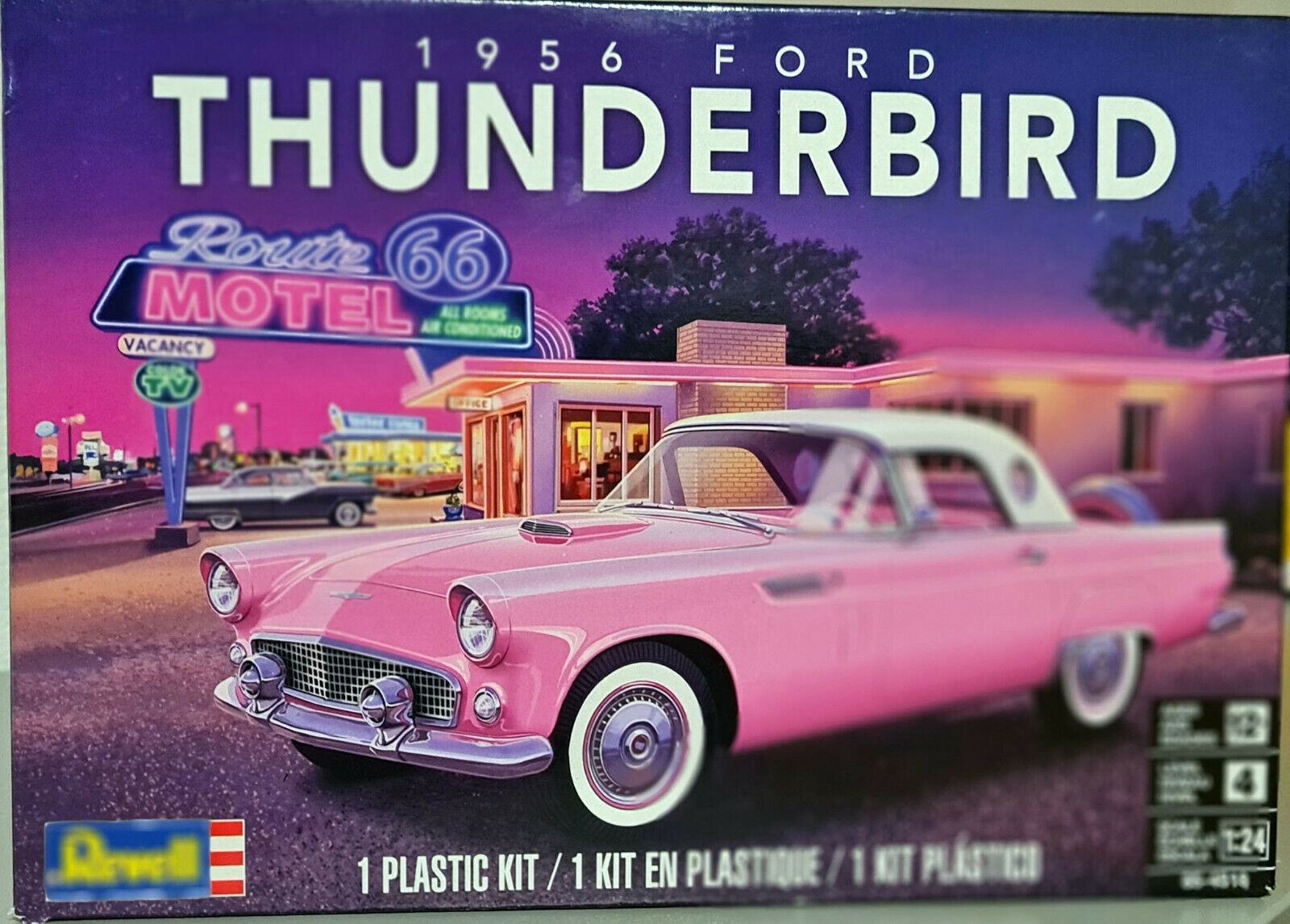 Revell 4518 1956 Ford Thunderbird 1:24