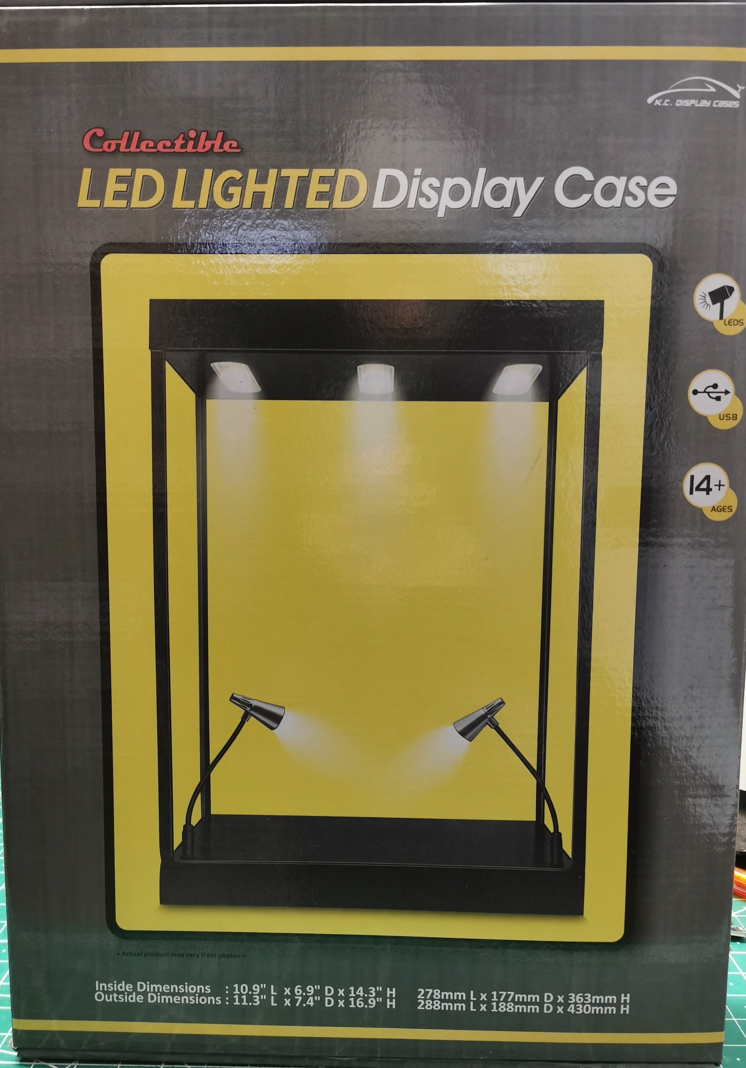 T9 69926BK  große Einzelvitrine mit LED - Beleuchtung 1:18 1:24