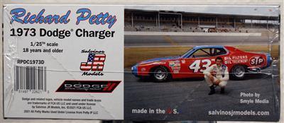 1973 Dodge Charger #43 R. Petty STP Petty Enterpr. 1:25 Salvinos JR 226213