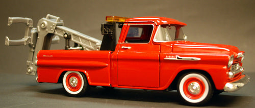 1958 Chevrolet Apache Pickup Wrecker Pannenhilfe 1:24 Motor Max 75430 AC