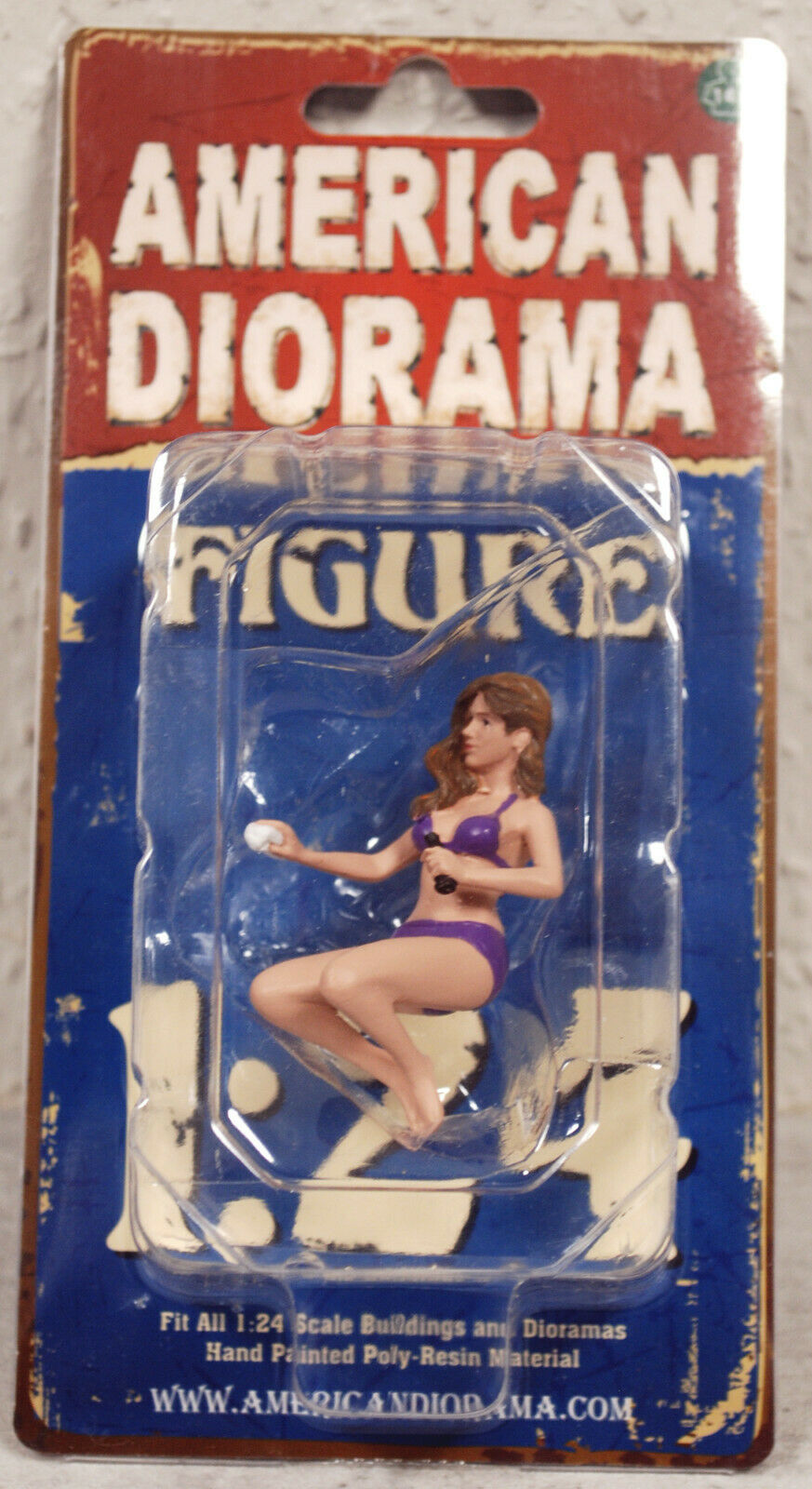 76365 American Diorama Bikini Car Wash Girl Alisa1:24