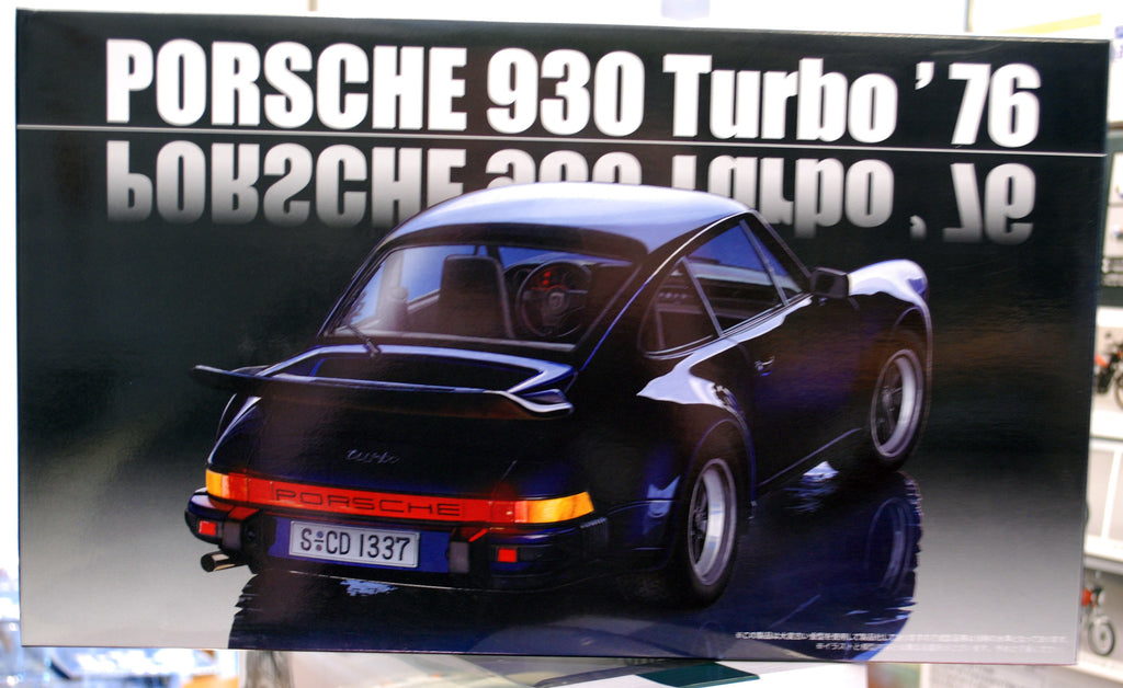 Fujimi 126609 1976 Porsche 930 Turbo Enthusiast 1:24