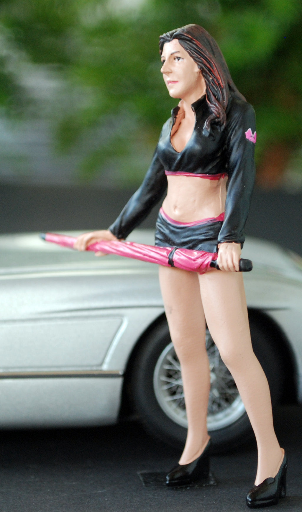 77485 American Diorama Umbrella Girl I Formel 1 Grand Prix, 1:24, neu 2017 neu