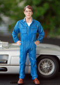 77494 American Diorama Werkstatt Team Mechanic John inspecting, 1:24