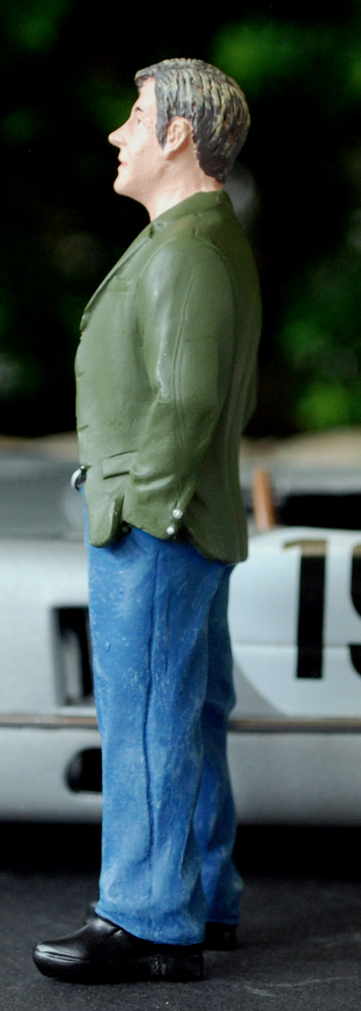 77507 American Diorama 70´s Figur VII stehender Mann cooler Typ  1:24