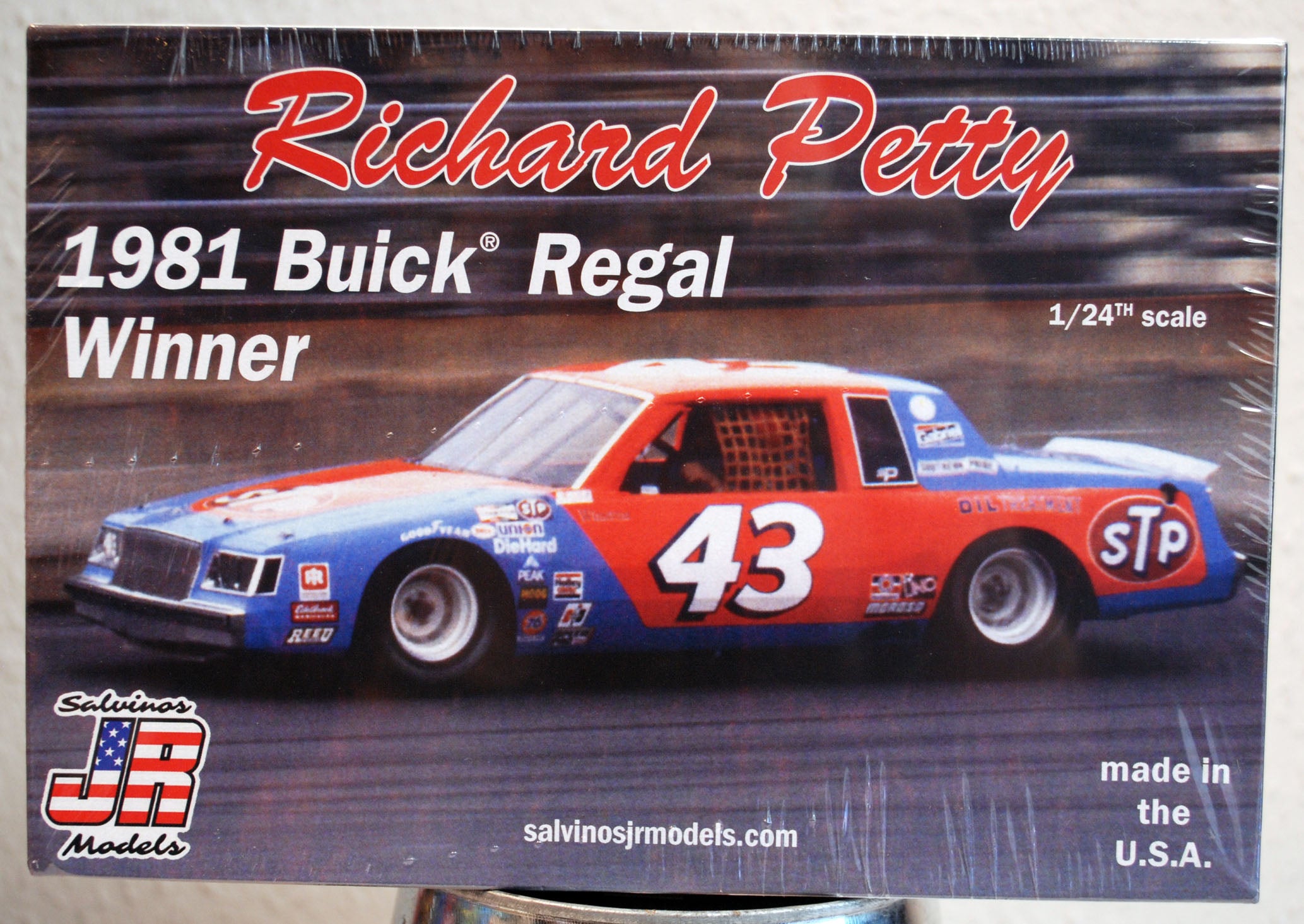 1981 Buick Regal Nascar Winner  # 43 Richard Petty STP 1:25 Salvinos JR 084608