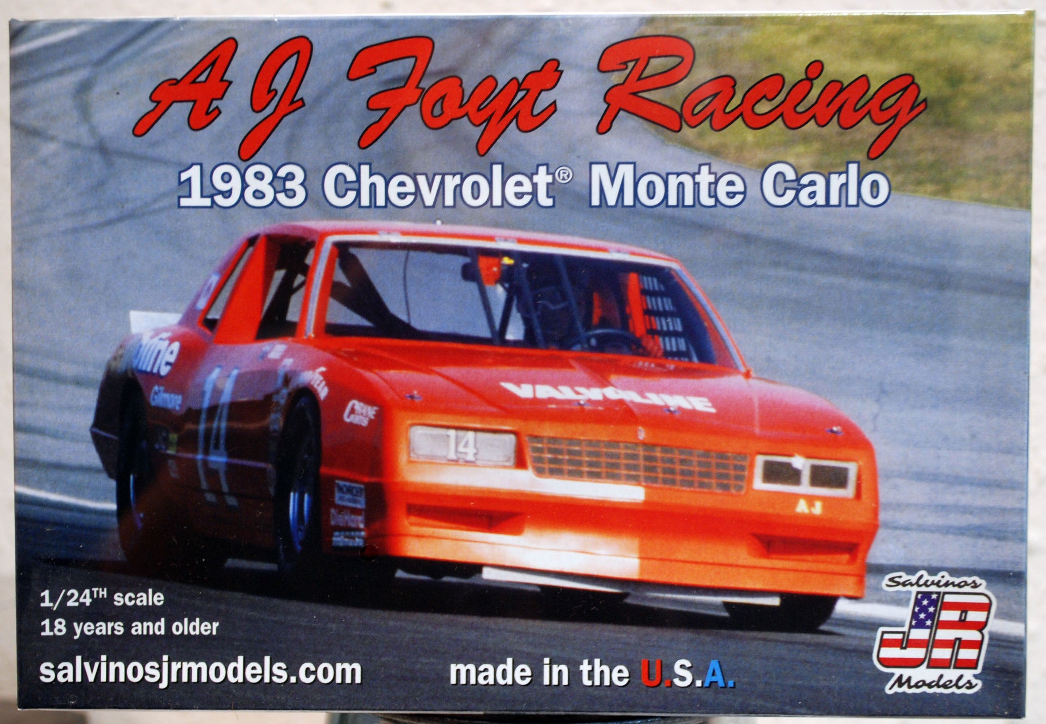 1983 Chevy Monte Carlo # 14 Valvoline A.J. Foyt Racing 1:24 Salvinos JR 245658