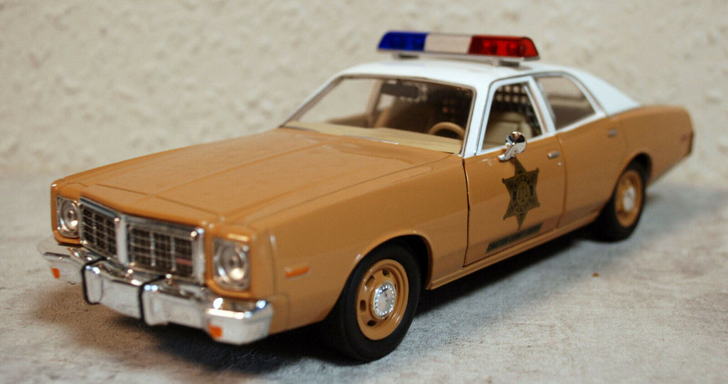 1975 Dodge Coronet Chocktaw County Sheriff 1:24 Green Light 84097