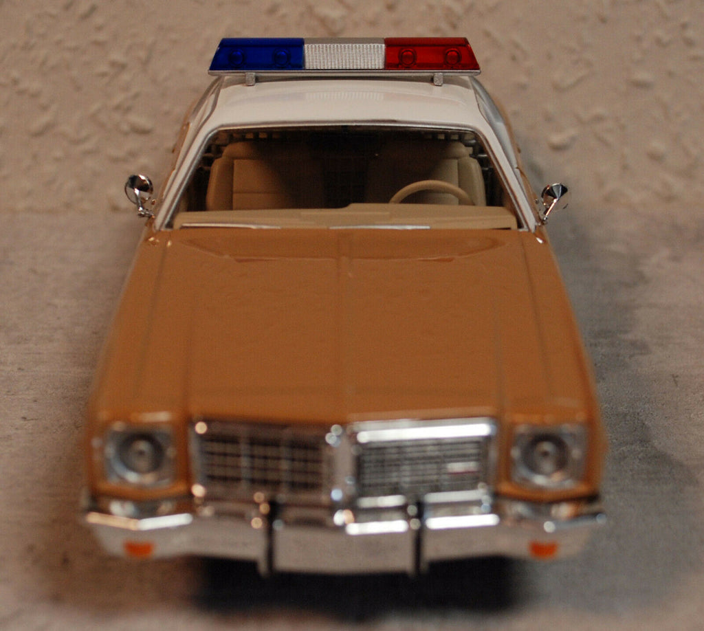 1975 Dodge Coronet Chocktaw County Sheriff 1:24 Green Light 84097