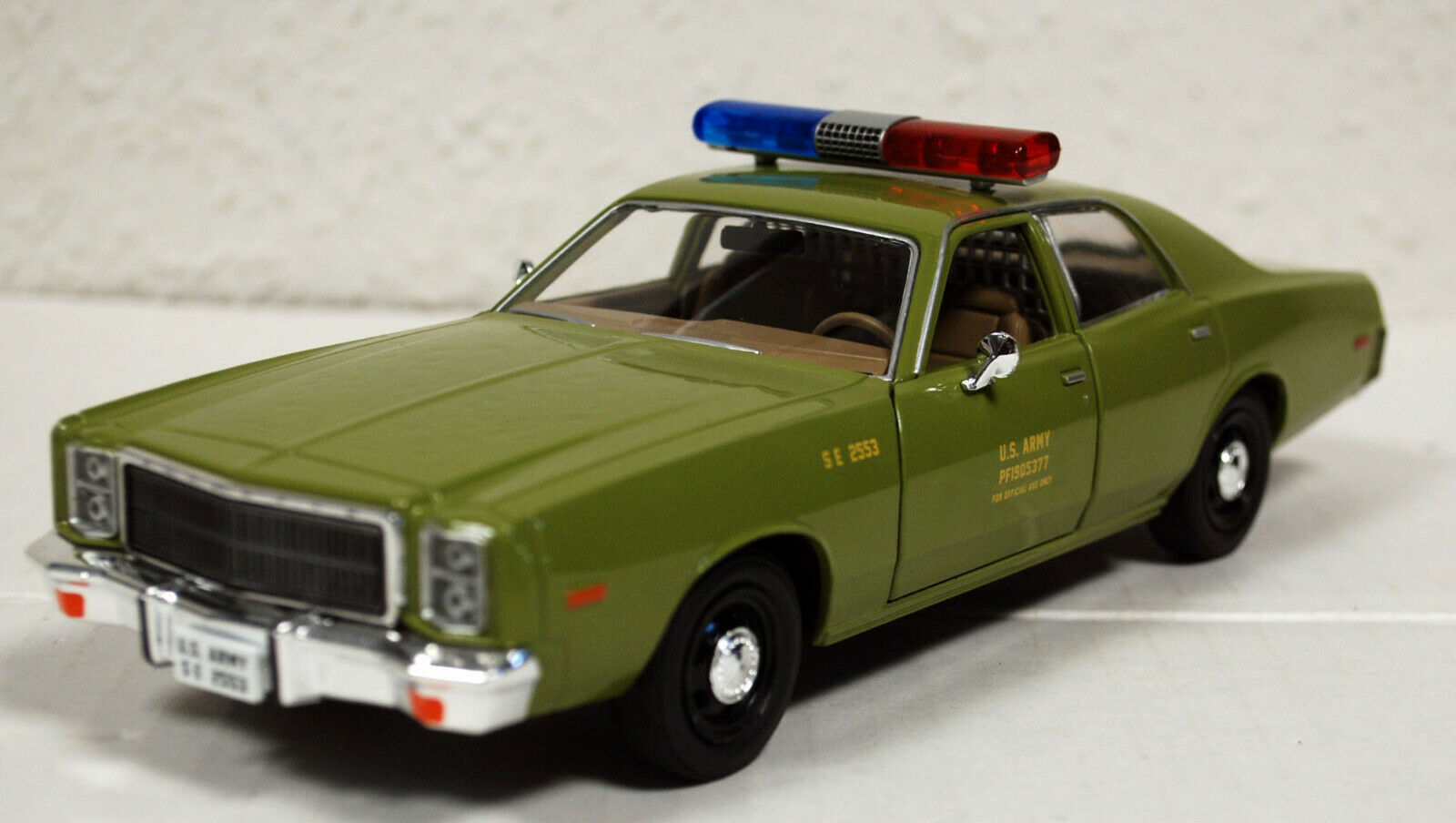 Greenlight 84103 1977 Plymouth Fury Military Police A-Team 1:24