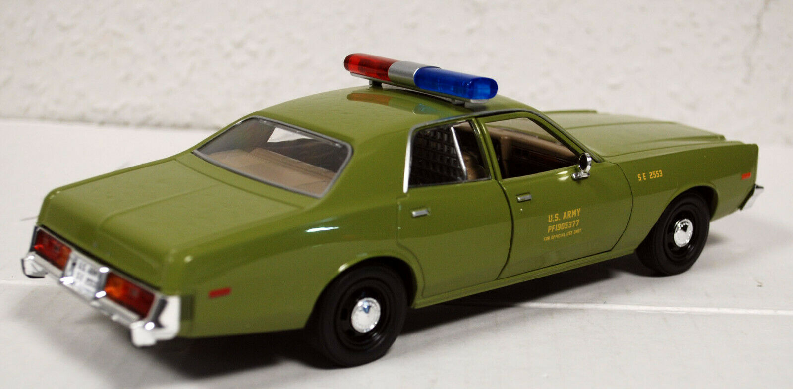 Greenlight 84103 1977 Plymouth Fury Military Police A-Team 1:24