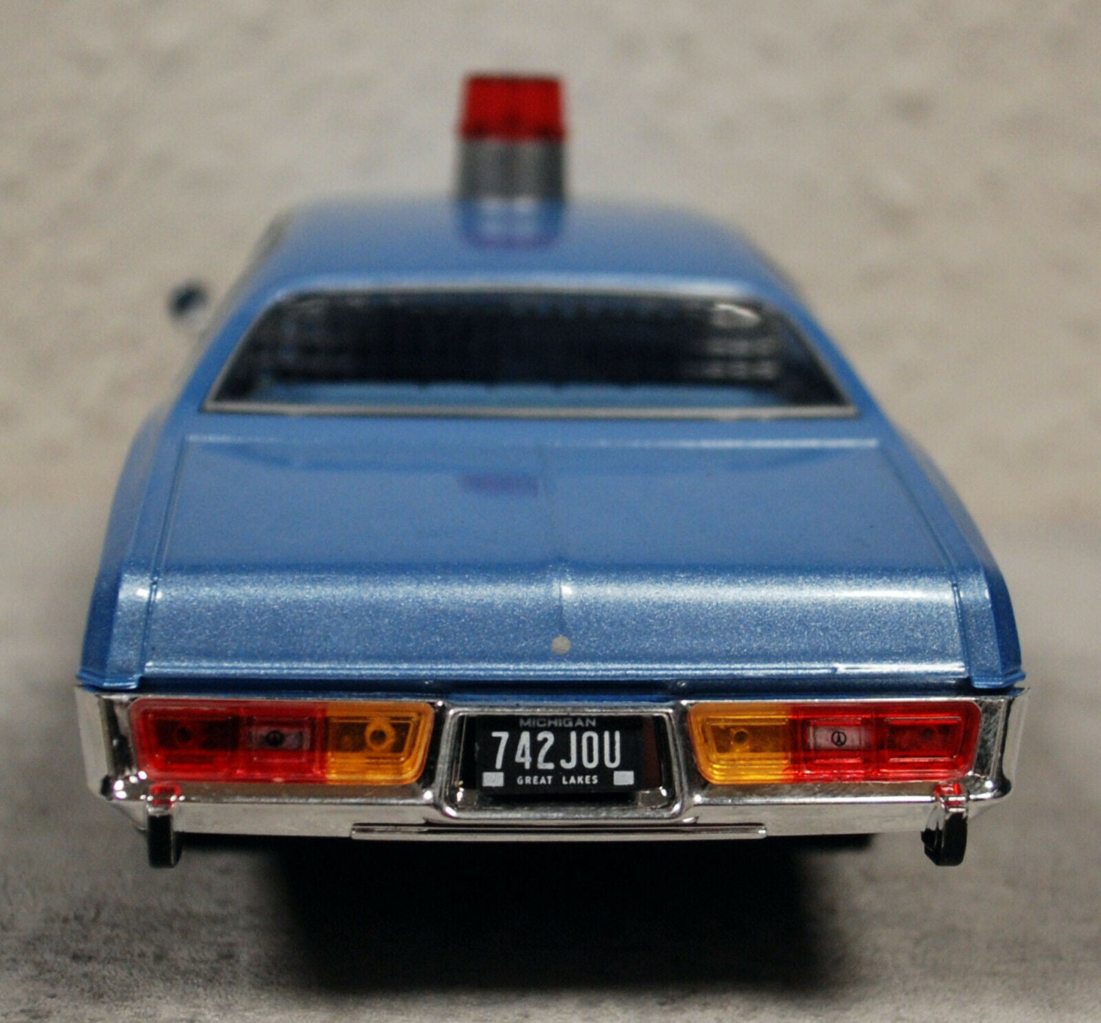 1977 Plymouth Fury Berverly Hills Cop I Detroit Police Car 1:24 Greenlight 84122