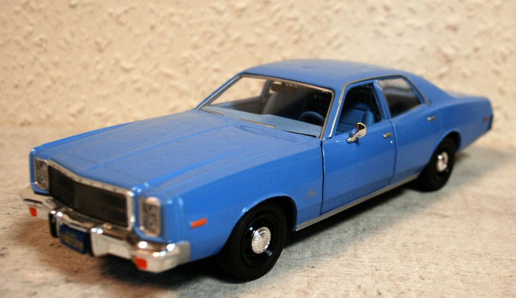 Greenlight 84142 1977 Plymouth Fury Christine 1:24
