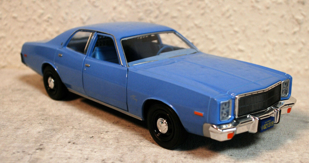 Greenlight 84142 1977 Plymouth Fury Christine 1:24