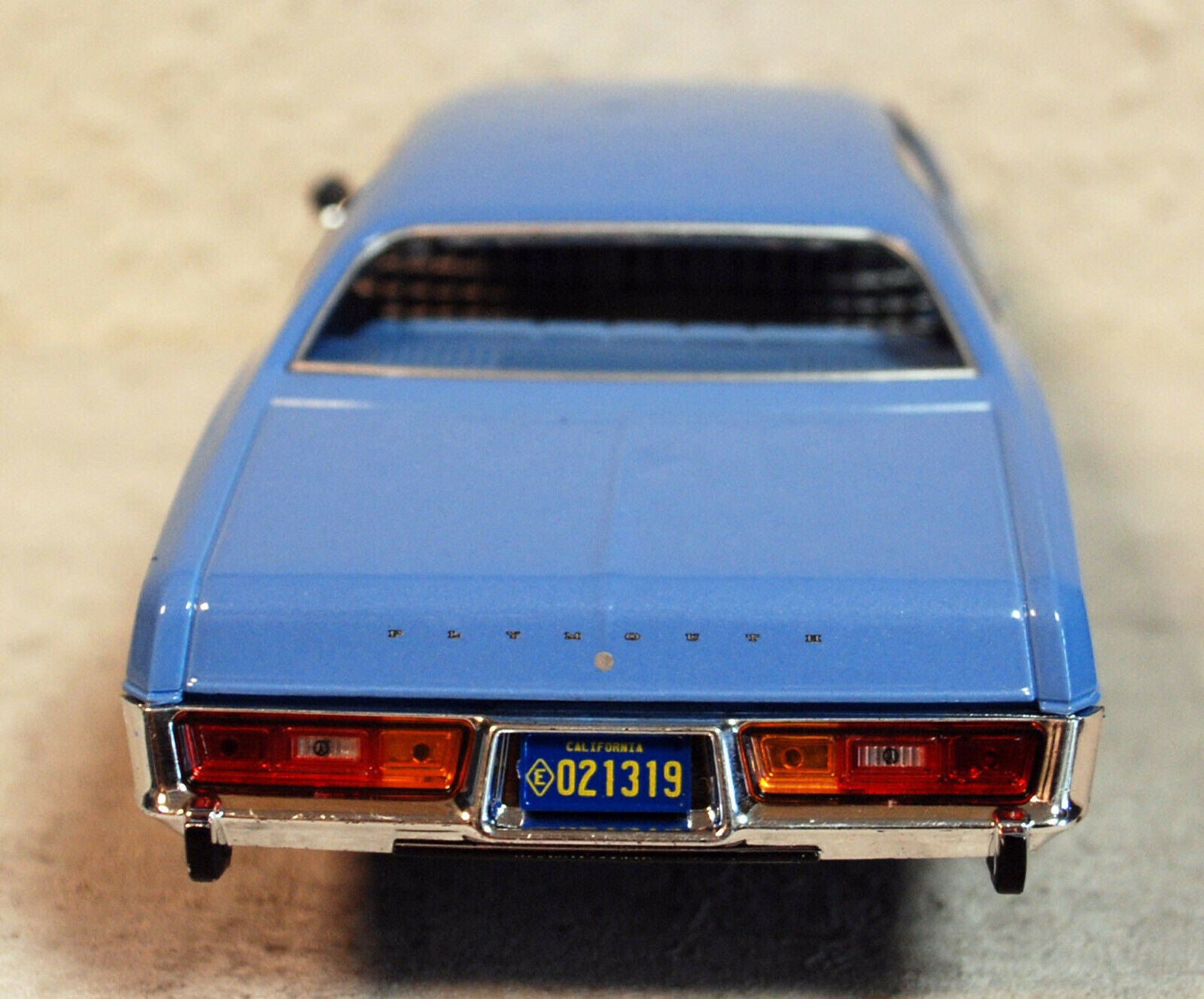 Greenlight 84142 1977 Plymouth Fury Christine 1:24