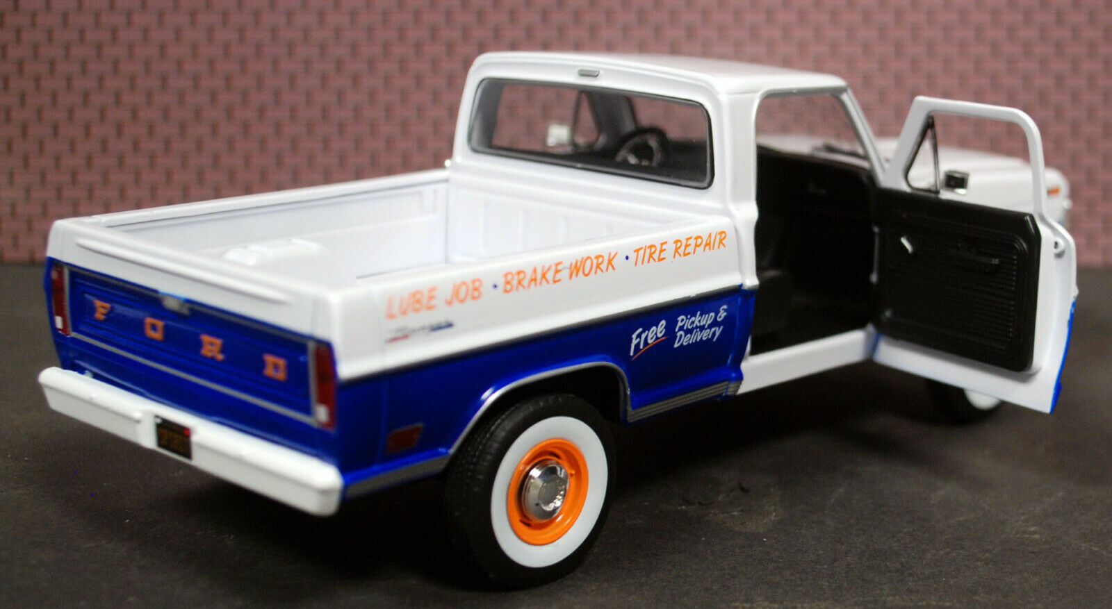 1968 Ford F 100 Pickup Union 76 1:24 Greenlight 85052
