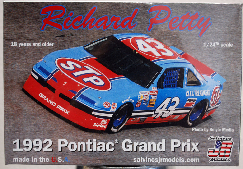 1992 Pontiac Grand Prix  # 43 R. Petty STP Petty Enterpr 1:25 Salvinos JR 099312
