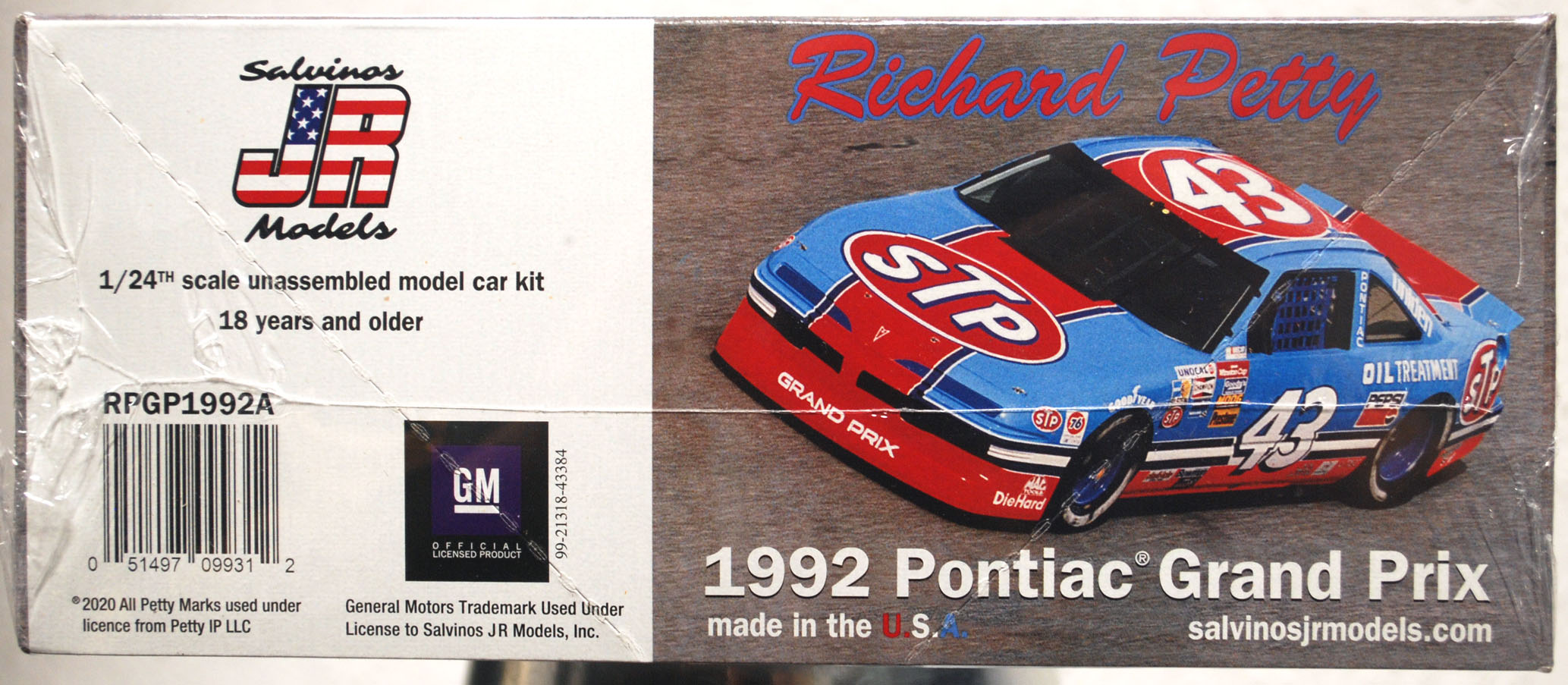1992 Pontiac Grand Prix  # 43 R. Petty STP Petty Enterpr 1:25 Salvinos JR 099312