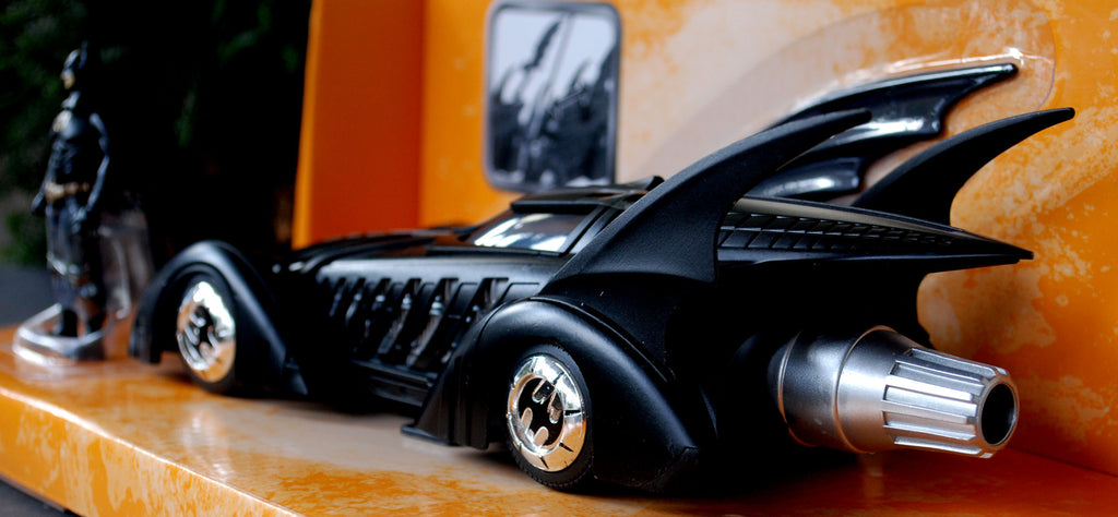1995 Batmobile mit Batman Forever 1:24 Jada 98036 neu 2018 neu
