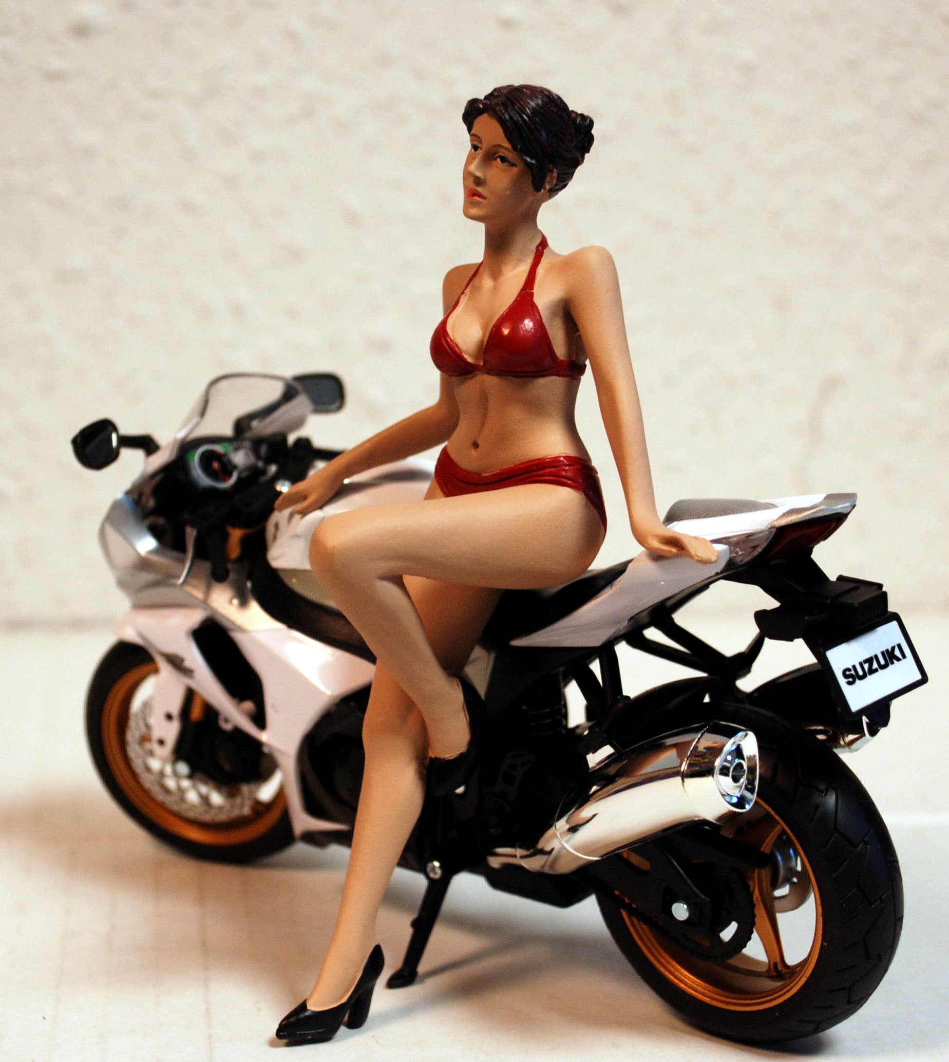 38374 American Diorama Biker Girl Motorrad Fahrer 1:12 Neu 2019