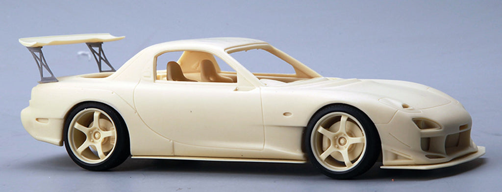 1992 Mazda RX 7 FD3S (Feed) 1:24 Alpha Model 02-0034 neu 2021