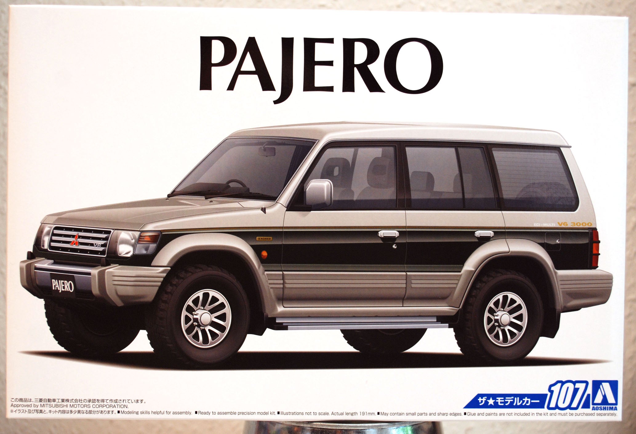 Aoshima 057100 1991 Mitsubishi Pajero JDM 1:24