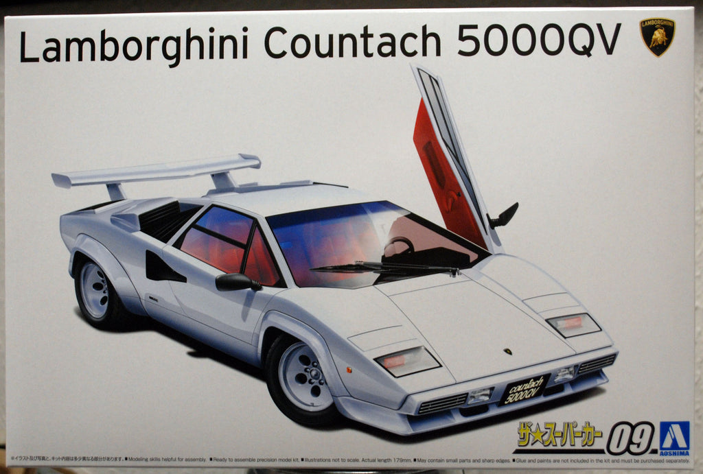 Aoshima 059456 1985 Lamborghini Countach 5000 QV 1:24