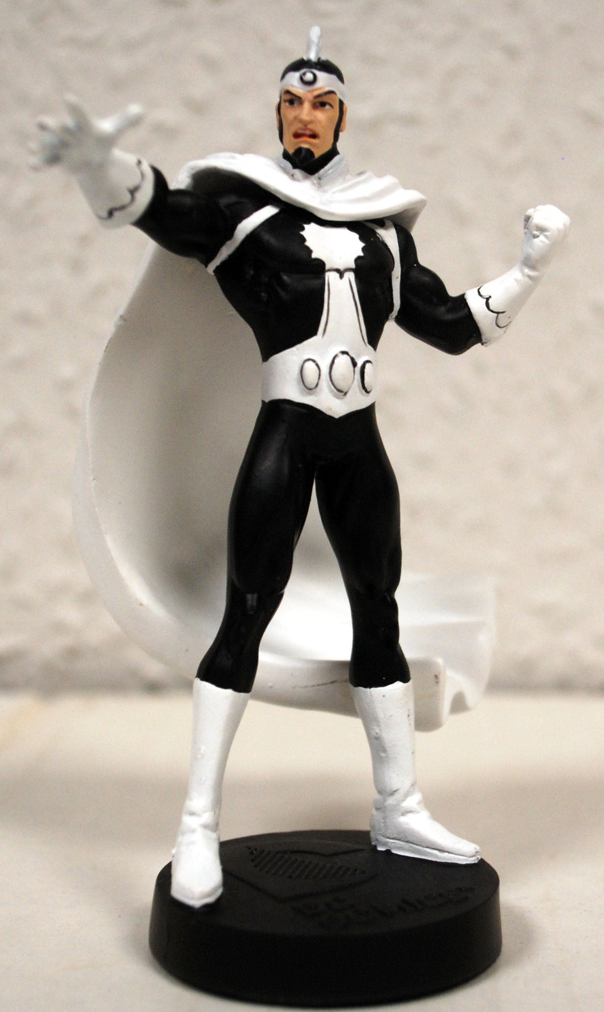 DC Super Hero Collection Dr. Light 1:21 ADW 2532