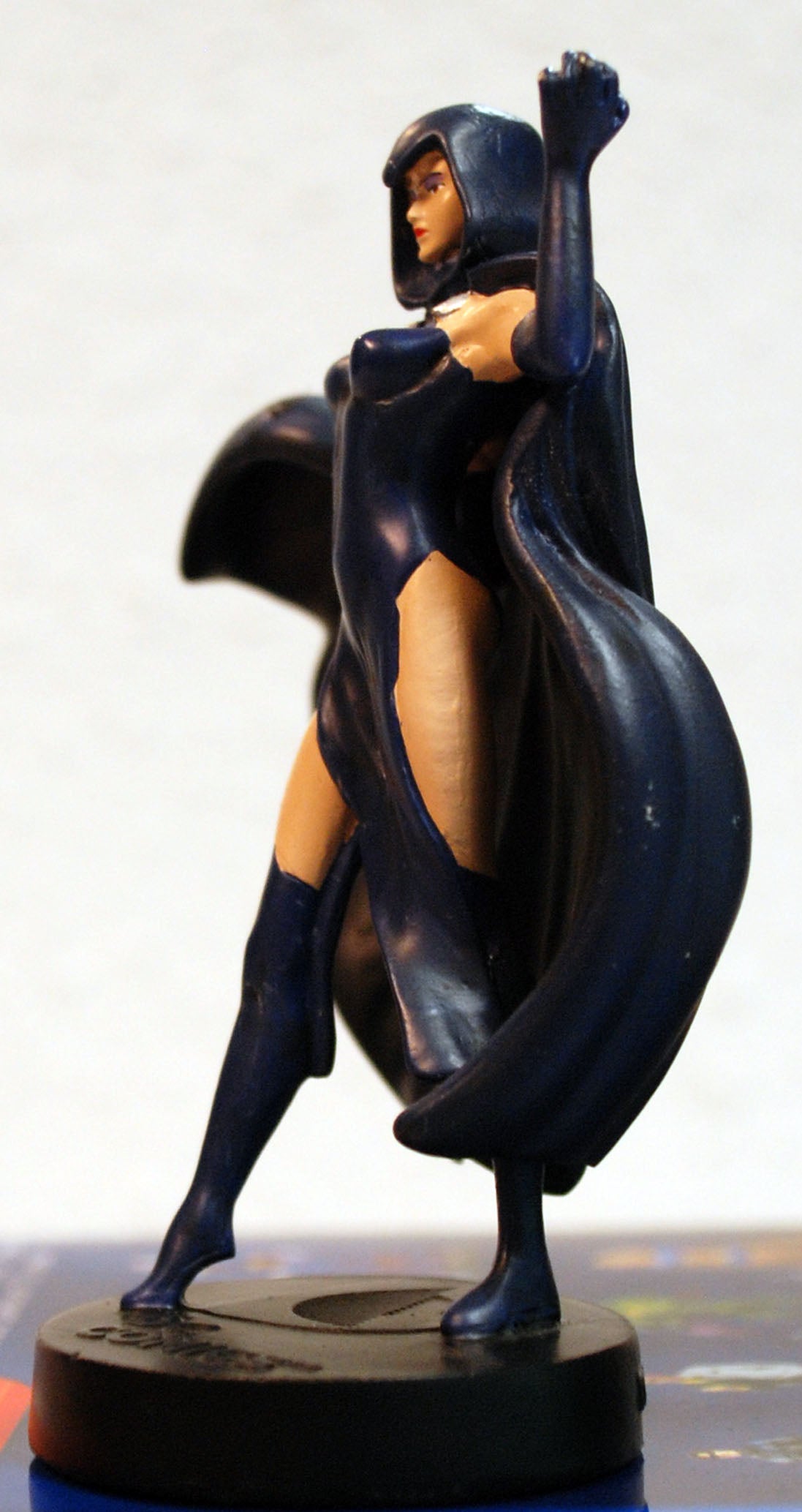 DC Super Hero Collection Raven 1:21 ADF 3197