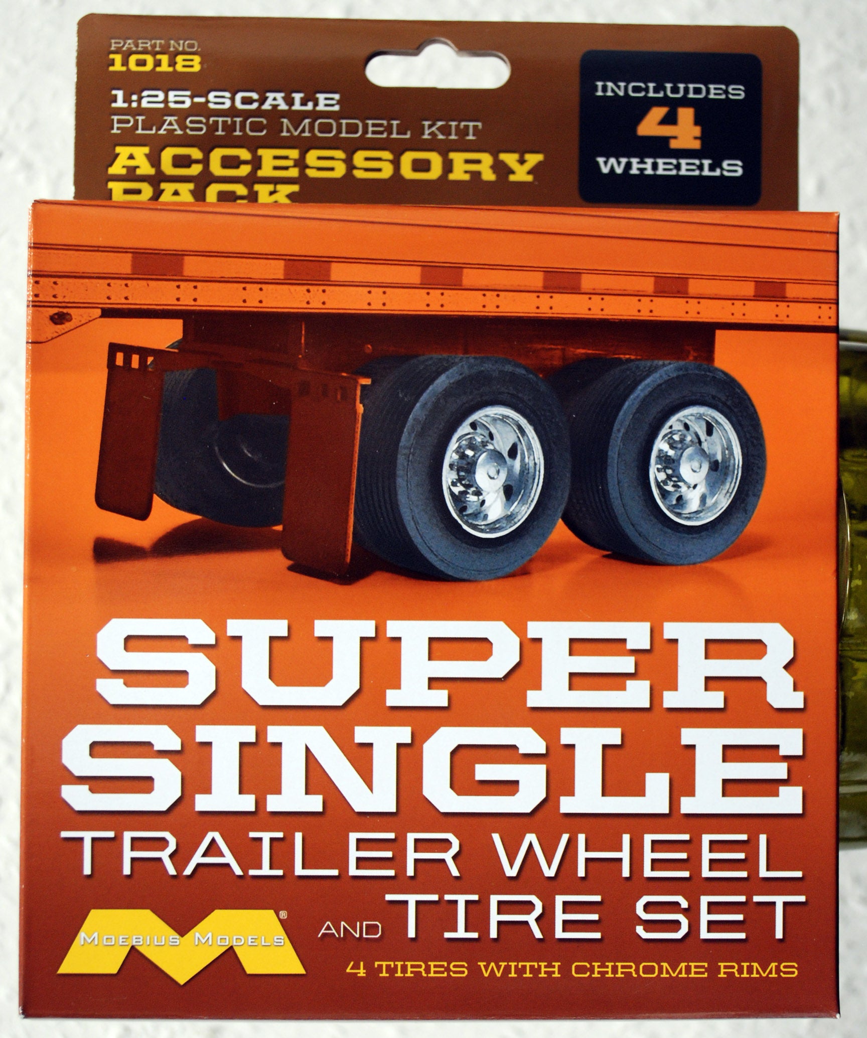 Super Single Trailer Wheel and Tire Set LKW Reifen und Felgen 1:25 Moebius 1018