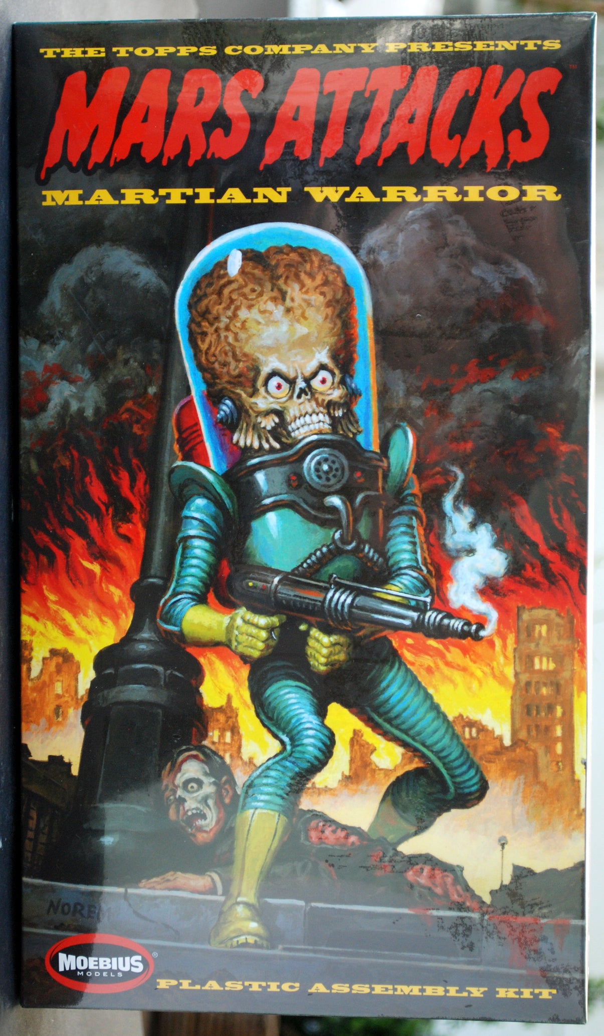 Mars Attacks Martian Warrior Diorama Moebius 936