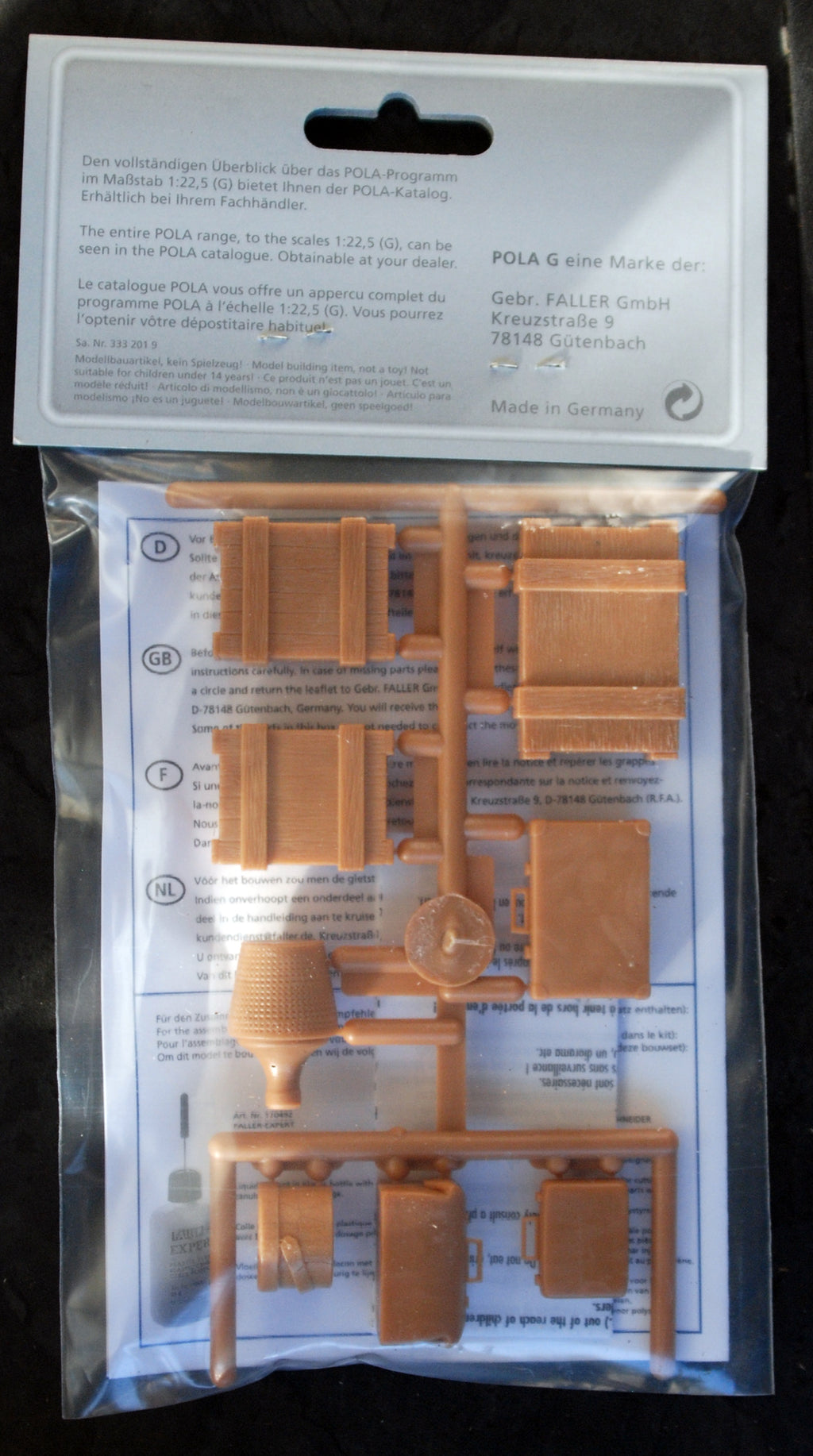 Pola 333207 Kisten und Gepäckstücke Korbflasche Demion Hutschachtel Arztkoffer
