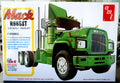 Mack R 685 ST Tractor Zugmaschine, 1:25, AMT 1039 wieder neu 2017