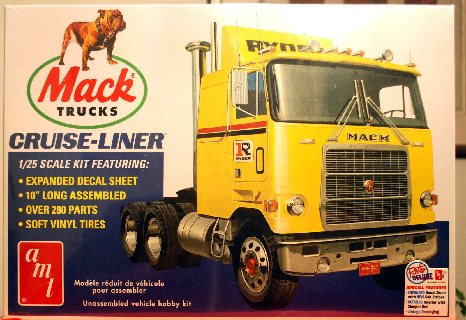 Mack Cruise-Liner Tractor Zugmaschine 1:25 AMT 1062 wieder neu 2017