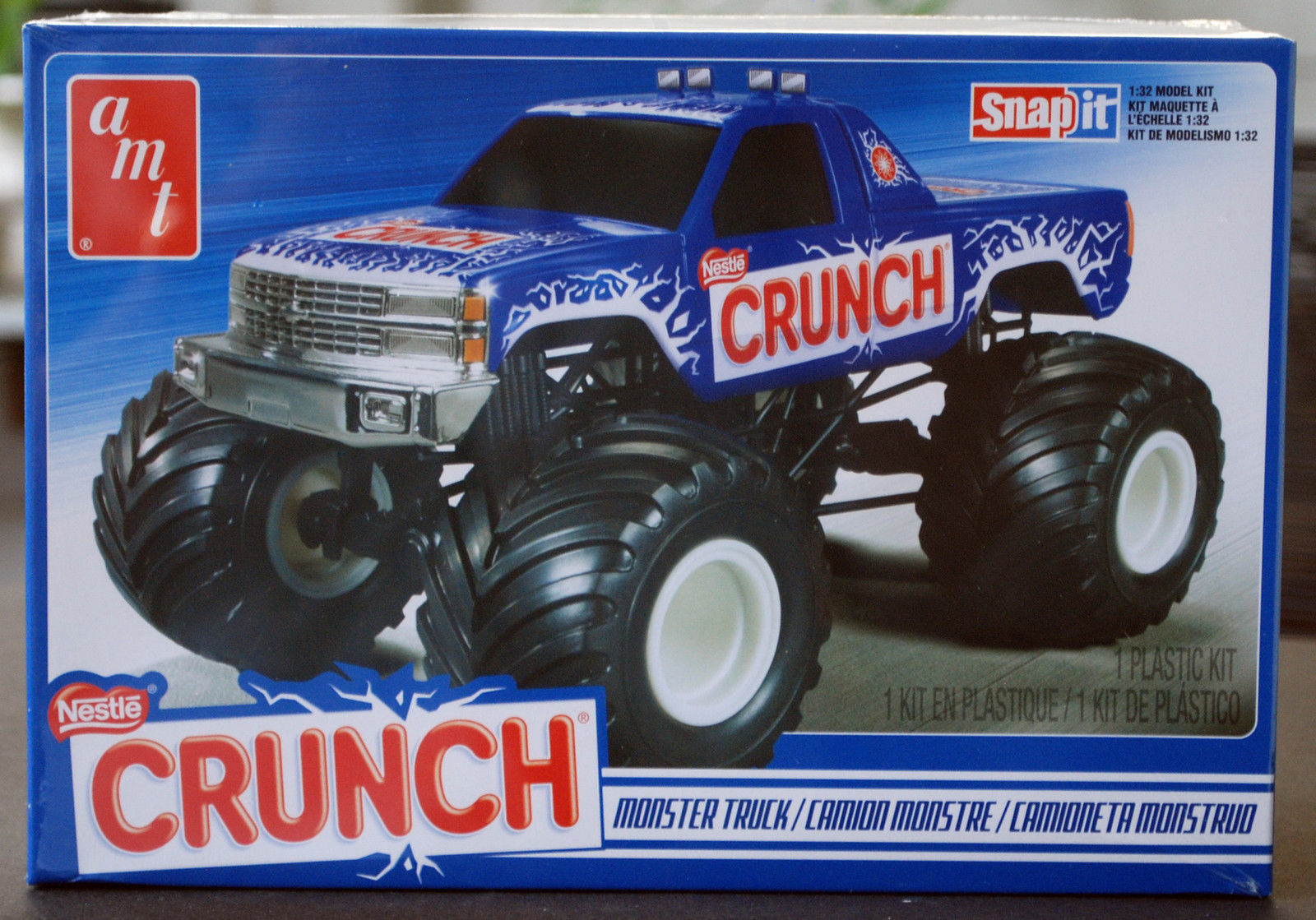 Nestle Crunch Chevrolet Monster Truck 1:32 AMT 911