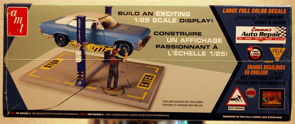 AMTPP 017 Tip Top Shop 2-Post Hydraulic Lift & 1 Figur 1:25 neu 2019