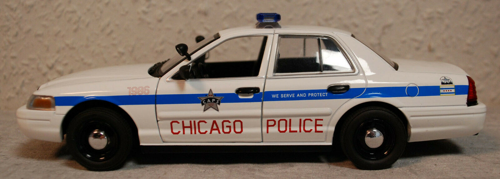 2008 Ford Crown Victoria Chicago Police Dep. 1:24 Green Light 85533
