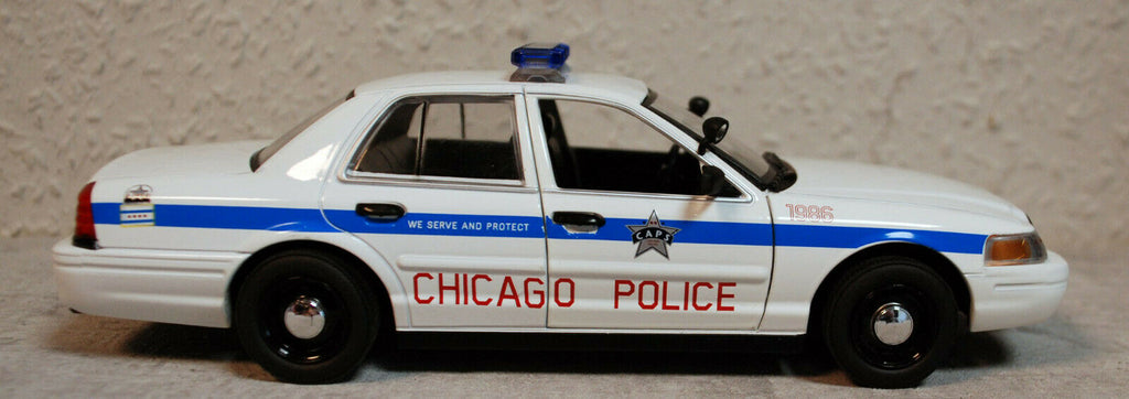 2008 Ford Crown Victoria Chicago Police Dep. 1:24 Green Light 85533